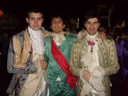 Ingrandisci la foto