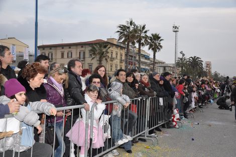 Ingrandisci la foto
