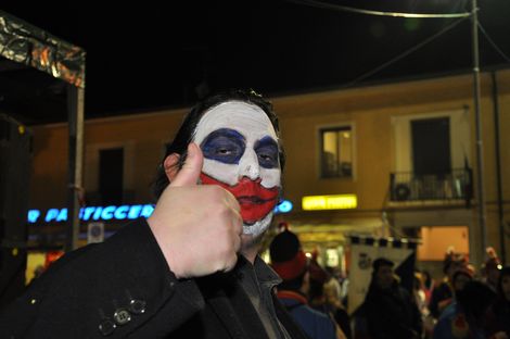 Ingrandisci la foto