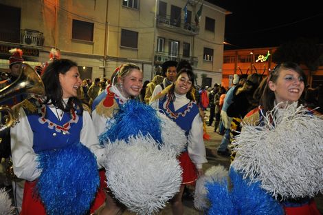 Ingrandisci la foto