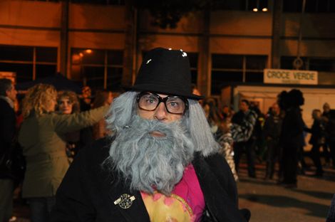 Ingrandisci la foto