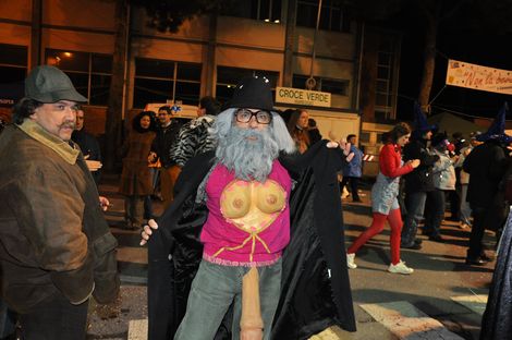 Ingrandisci la foto