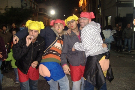 Ingrandisci la foto