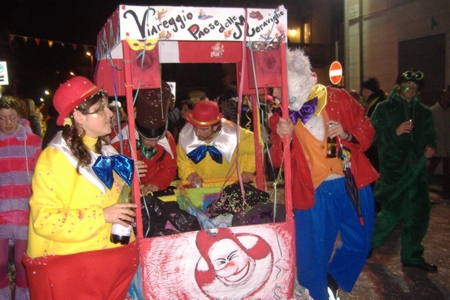 Ingrandisci la foto