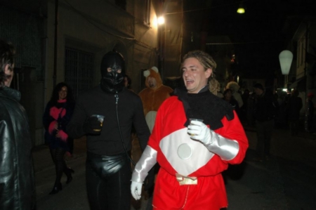 Ingrandisci la foto