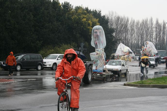 Ingrandisci la foto
