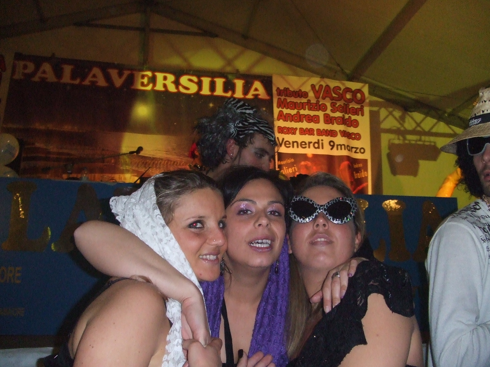 Ingrandisci la foto