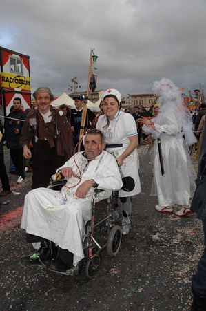 Ingrandisci la foto