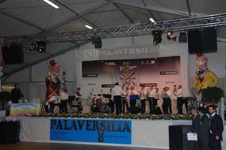Ingrandisci la foto