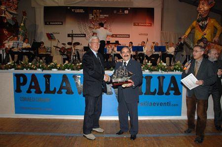 Ingrandisci la foto