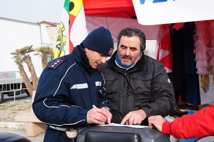 Ingrandisci la foto