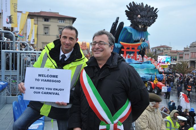 Ingrandisci la foto