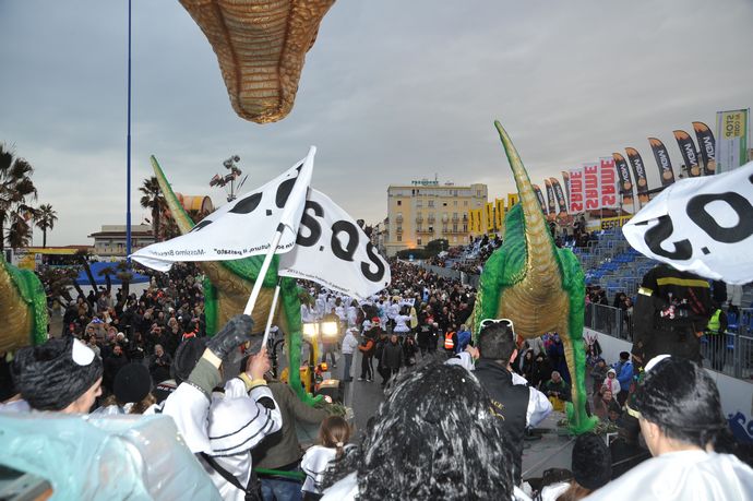 Ingrandisci la foto