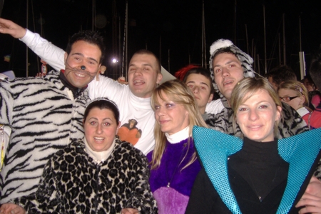 Ingrandisci la foto