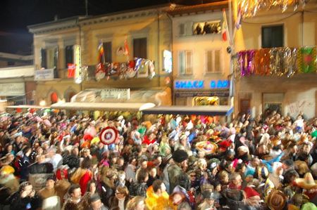 Ingrandisci la foto