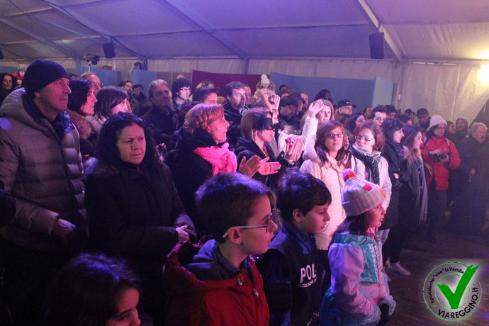 Ingrandisci la foto