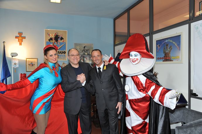Ingrandisci la foto