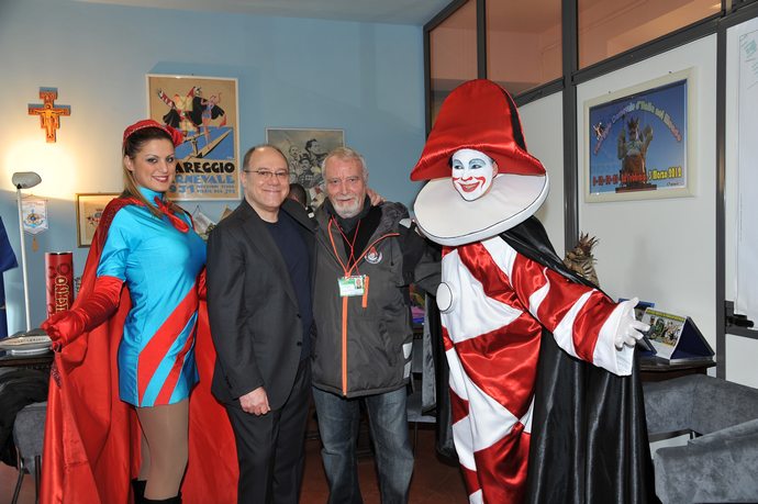 Ingrandisci la foto