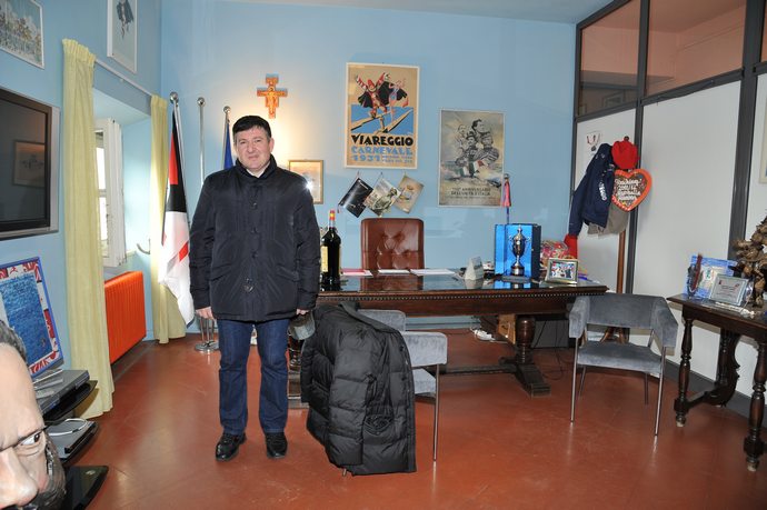 Ingrandisci la foto