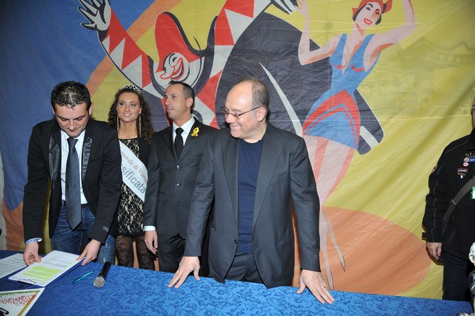 Ingrandisci la foto