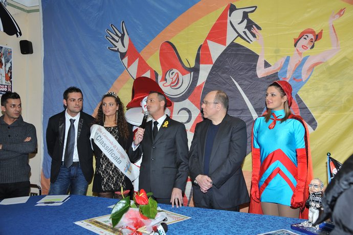 Ingrandisci la foto