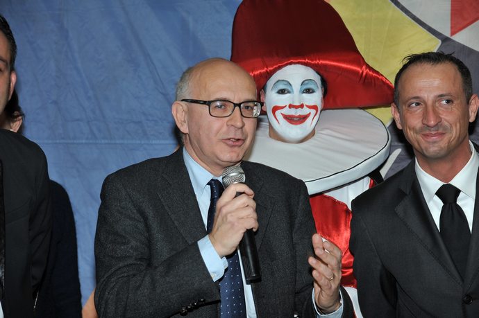 Ingrandisci la foto