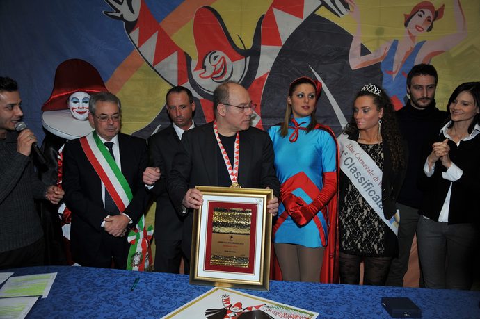 Ingrandisci la foto