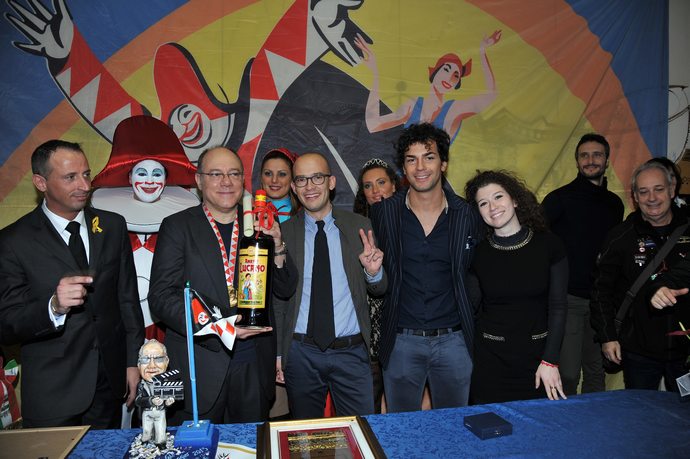 Ingrandisci la foto