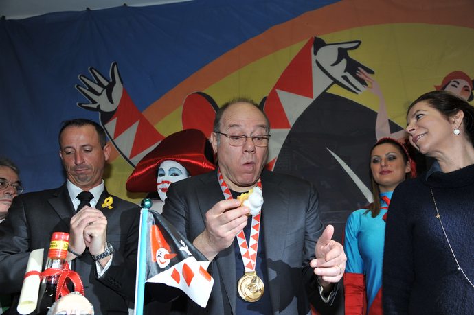 Ingrandisci la foto