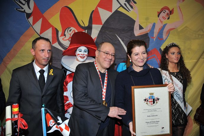 Ingrandisci la foto