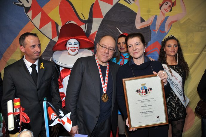 Ingrandisci la foto