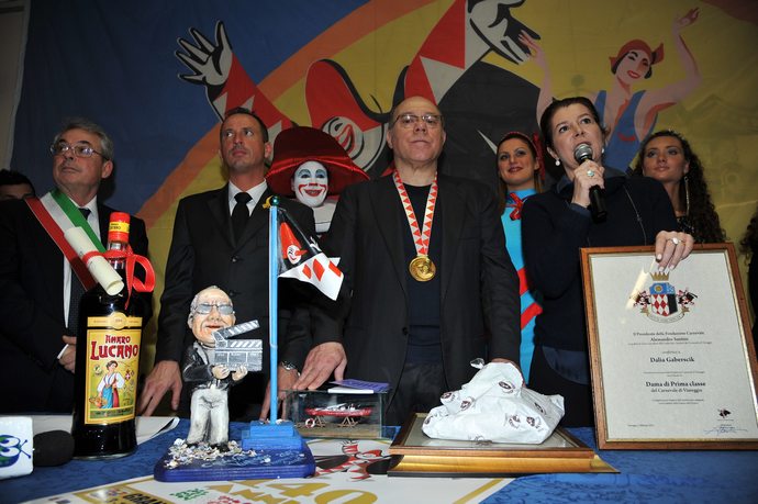 Ingrandisci la foto