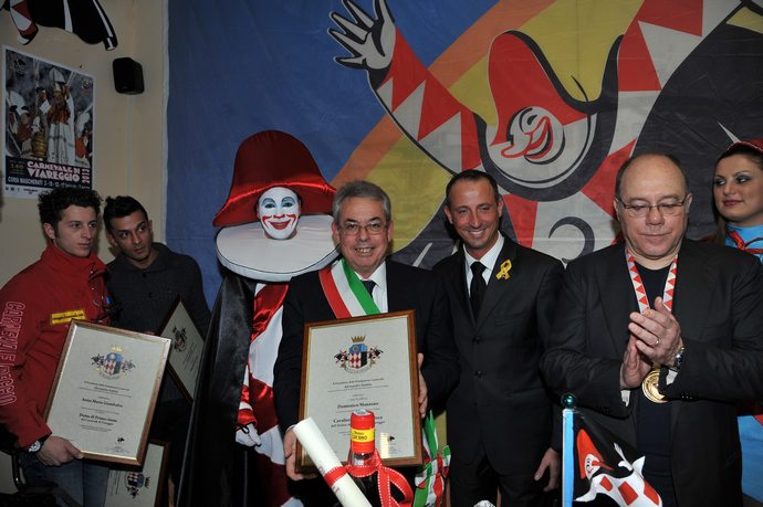 Ingrandisci la foto