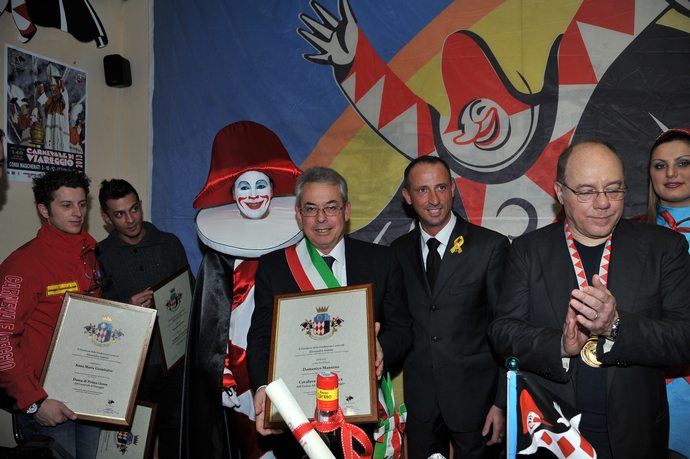 Ingrandisci la foto