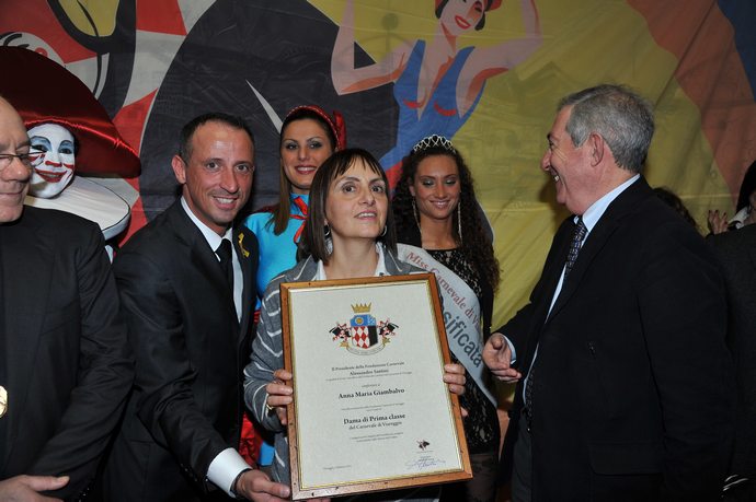 Ingrandisci la foto