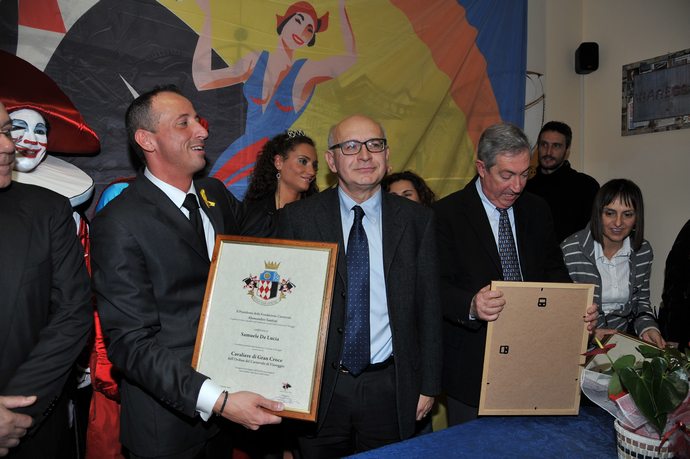 Ingrandisci la foto