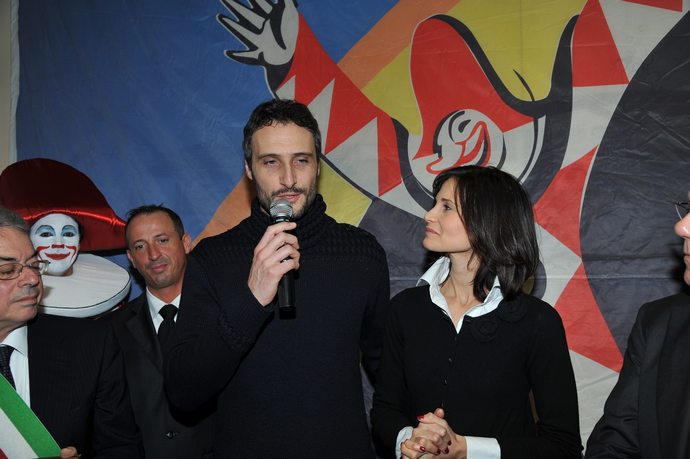 Ingrandisci la foto