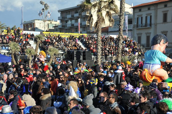 Ingrandisci la foto