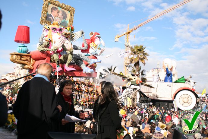 Ingrandisci la foto