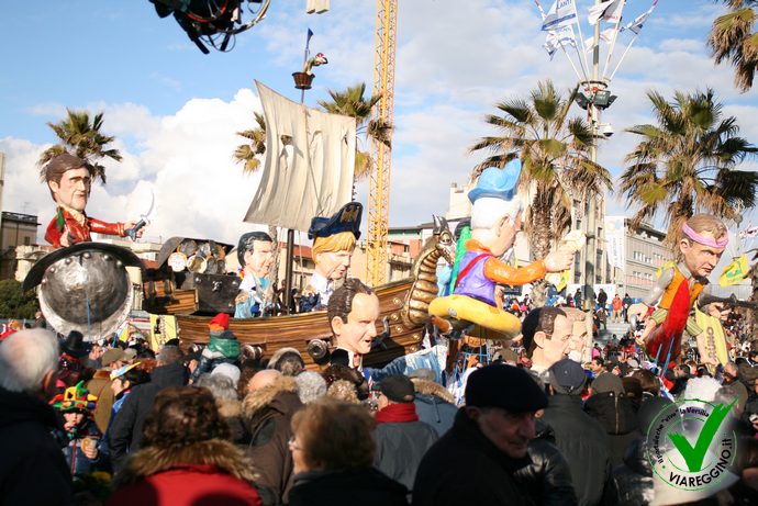 Ingrandisci la foto