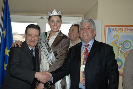Ingrandisci la foto
