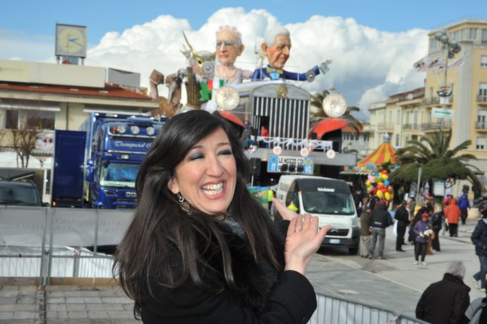 Ingrandisci la foto