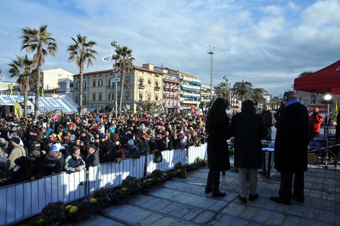 Ingrandisci la foto