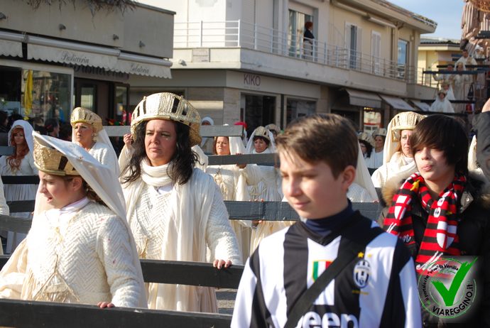 Ingrandisci la foto