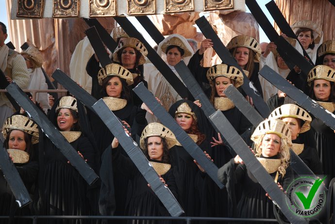 Ingrandisci la foto