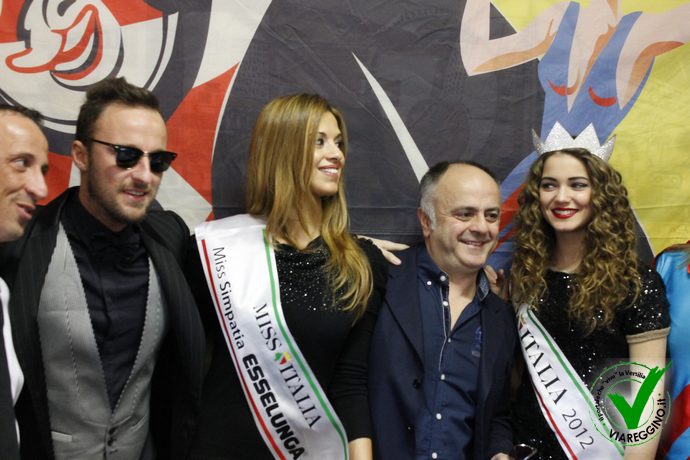 Ingrandisci la foto