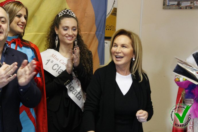 Ingrandisci la foto