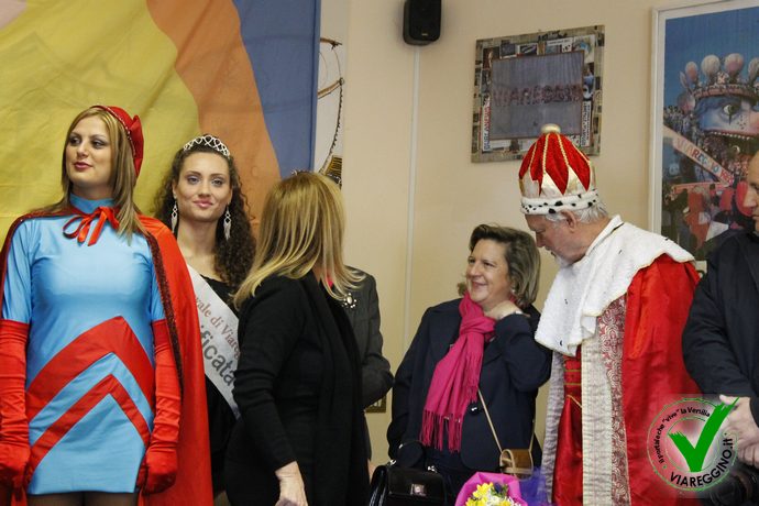 Ingrandisci la foto