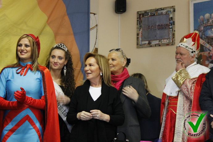 Ingrandisci la foto