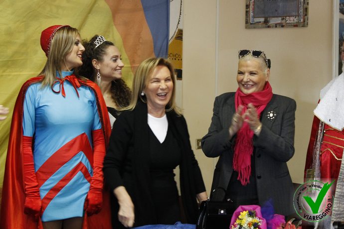 Ingrandisci la foto